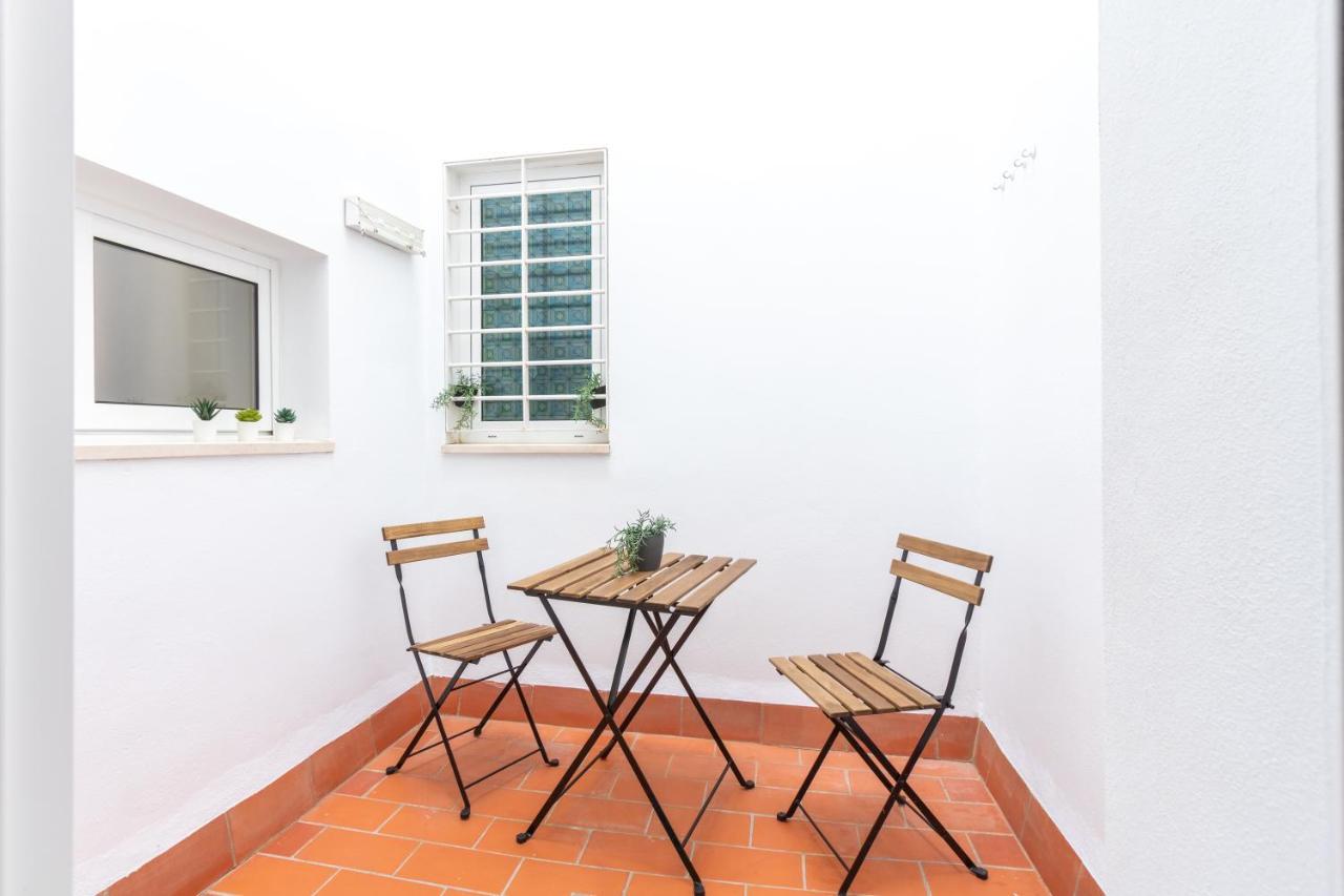 Charming 2 Bedroom Apartment Triana Bridge By Ocityzen — Photos 2